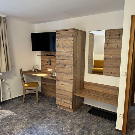 Hotel Silberfelsen Менценшванд Экстерьер фото