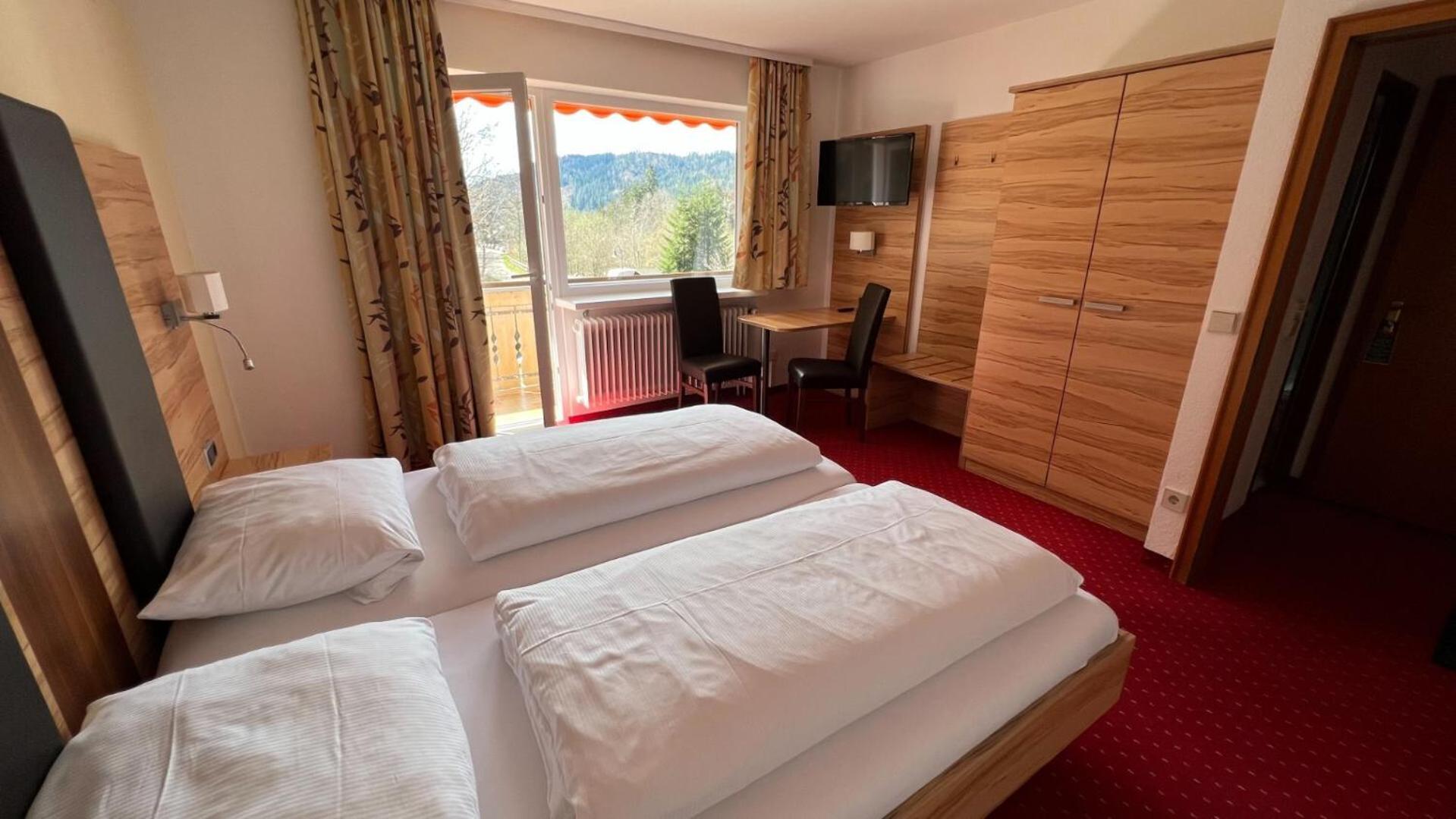 Hotel Silberfelsen Менценшванд Экстерьер фото